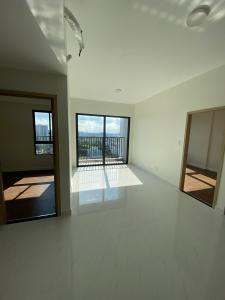 phòng khách căn hộ Safira Khang Điền Căn hộ Safira Khang Điền view hồ bơi nôi khu, nội thất cơ bản