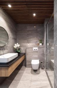 Căn hộ Topaz Elite, Quận 8 Căn hộ Topaz Elite tầng trung, nội thất cơ bản, view nội khu hồ bơi.