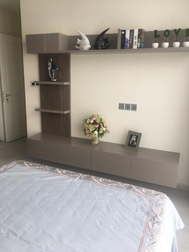 Phòng ngủ căn hộ Vinhomes Golden River Bán căn hộ Vinhomes Golden River 2PN, diện tích 73m2, đầy đủ nội thất, view Landmark 81