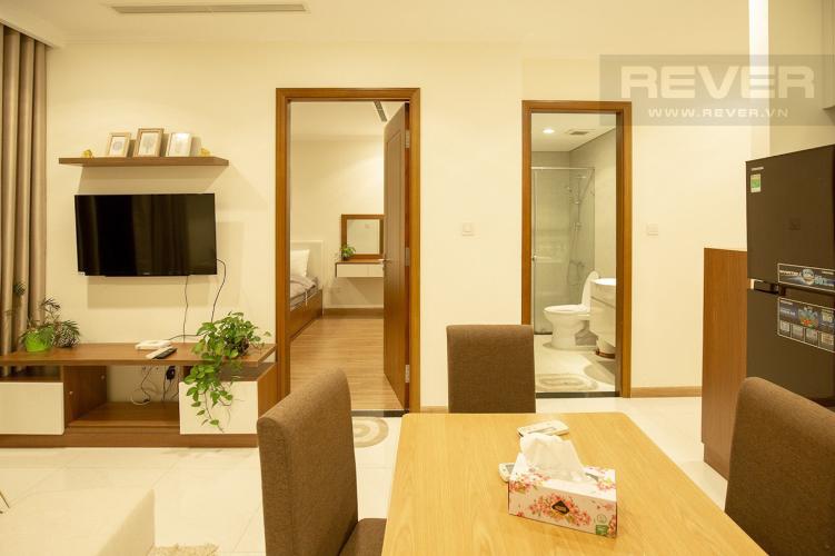 Phòng Khách Cho thuê căn hộ Vinhomes Central Park 2PN, tầng cao, tháp Landmark 3, đầy đủ nội thất, view thành phố