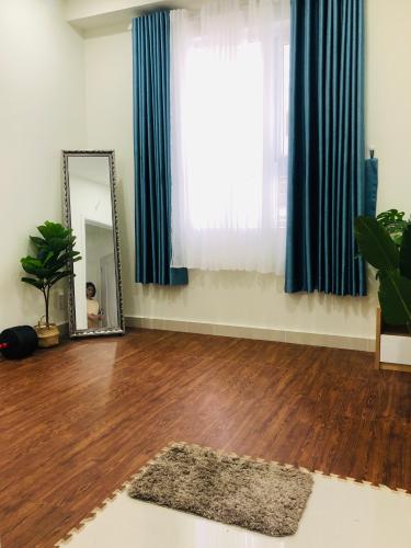 Bên trong căn hộ Topaz Elite Căn hộ Topaz Elite hướng Tây Bắc, view thành phố.