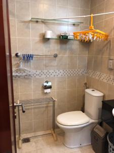 Toilet The Manor, Bình Thạnh Căn hộ The Manor ban công hướng Tây Nam, nội thất đầy đủ.