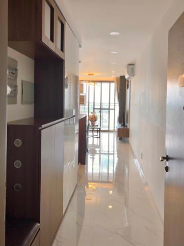 Nội thất Saigon South Residence   Căn hộ Saigon South Residence tầng trung, đầy đủ nội thất, hướng Tây.