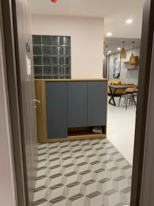 Nội thất SSR  Căn hộ Saigon South Residence, ban công hướng Nam, đầy đủ nội thất