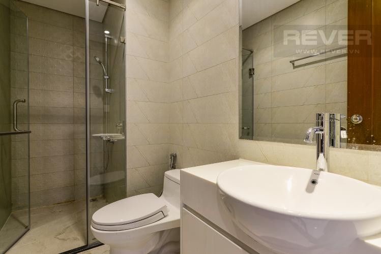 Phòng tắm Căn hộ Vinhomes Central Park tầng cao L2, 1 phòng ngủ, đầy đủ nội thất