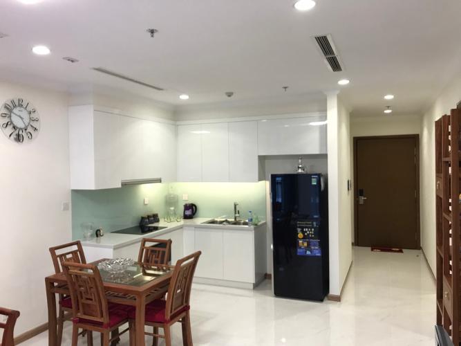 Nhà Bếp Vinhomes Central Park Căn hộ Vinhomes Central Park ban công hướng Nam, view đón gió.