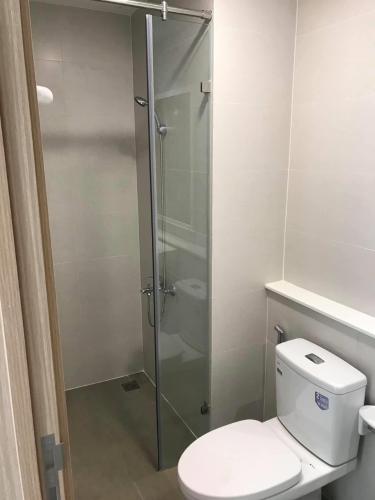 Phòng tắm Safira Khang Điền, Quận 9 Căn hộ đầy đủ nội thất Safira Khang Điền hướng Tây Bắc.