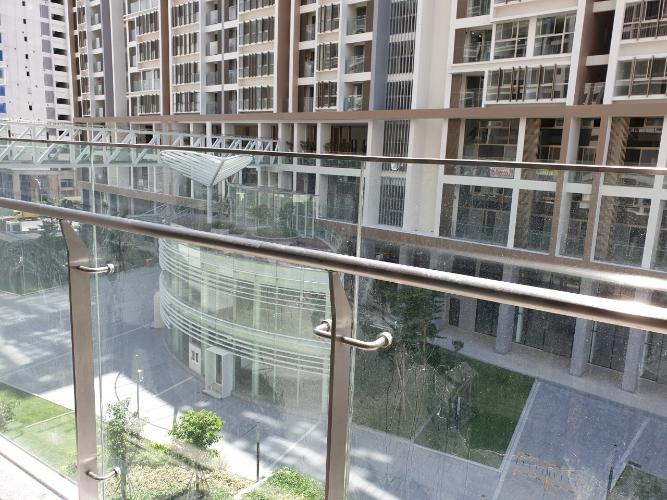 view nhìn ra phía ngoài căn hộ midtown Căn hộ Shophouse Phú Mỹ Hưng Midtown diện tích 41.51m2