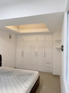 Phòng ngủ chung cư Hưng Vượng 2 Bán căn hộ chung cư Hưng Vượng 2, vị trí thuận lợi, nằm sát khu đô thị Phú Mỹ Hưng.