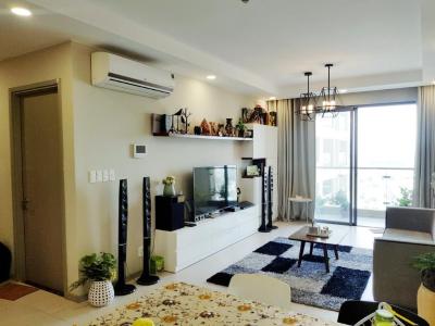 Bán căn hộ The Gold View 2PN, tháp A, đầy đủ nội thất, view hồ bơi và kênh Bến Nghé