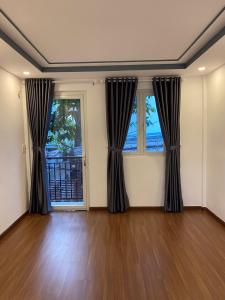 Bán nhà phố hẻm đường Lê Văn Sỹ, Phường 14, Quận 3, diện tích đất 18.7m2, diện tích sàn 37.4m2