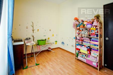 Phòng Ngủ 2 Căn hộ Chung cư Phú Mỹ tầng cao, 3PN, nội thất đầy đủ, view hồ bơi