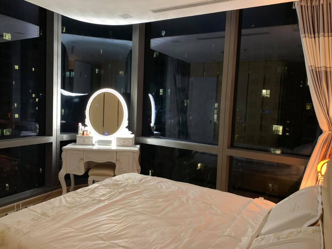 9e89557f1847fe19a756 Cho thuê căn hộ Vinhomes Central Park 2PN, tháp Landmark 81, diện tích 77m2, đầy đủ nội thất