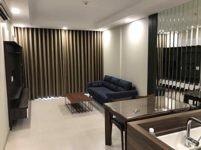 Phòng khách The Gold View, Quận 4 Căn hộ The Gold View 2 phòng ngủ, nội thất sang trọng.