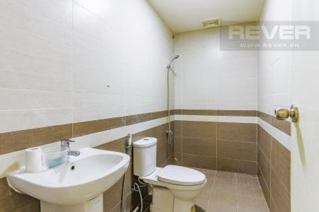 Phòng Tắm 1 Căn hộ The Park Residence 2 phòng ngủ tầng cao B3 view hồ bơi