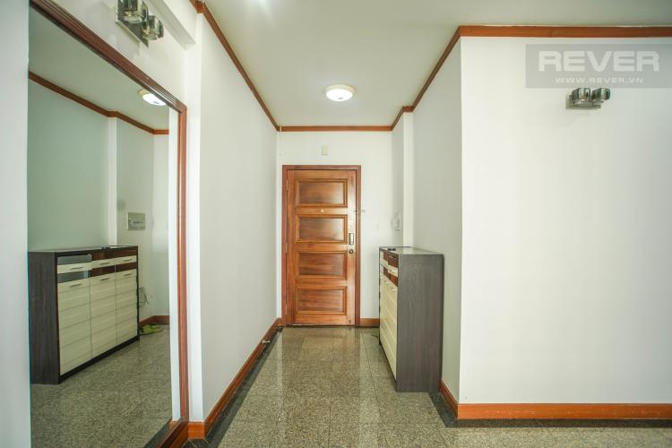 Lobby căn hộ PHÚ HOÀNG ANH Cho thuê căn hộ Phú Hoàng Anh 3 phòng ngủ, diện tích 128m2, đầy đủ nội thất