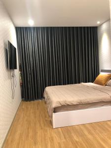 Phòng ngủ The Gold View, Quận 4 Căn hộ The Gold View view sông thoáng mát, nội thất sang trọng.