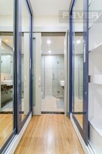 Phòng Tắm 2 Căn góc The Gold View 3 phòng ngủ tầng cao tháp B full nội thất