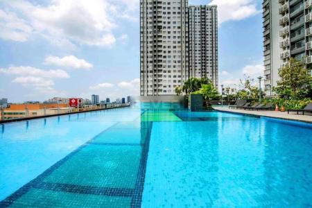 Hồ bơi Sunrise City, Quận 7 Căn hộ Sunrise City tầng trung, ban công hướng Tây, view thành phố