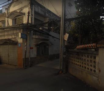 hẻm Nhà phố hướng Tây Nam, gần đại lộ Võ Văn Kiệt.