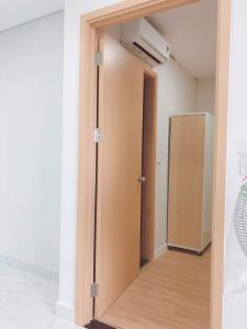 Phòng khách căn hộ AN GIA SKYLINE Cho thuê căn hộ An Gia Skyline thuộc tầng trung, diện tích 68m2,chung cư khối 2 (Skyline) - khu phức hợp La Casa