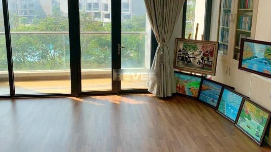 Không gian nhà phố Thủ Đức Nhà phố KĐT Vạn Phúc đầy đủ nội thất cao cấp, khu dân cư tri thức.