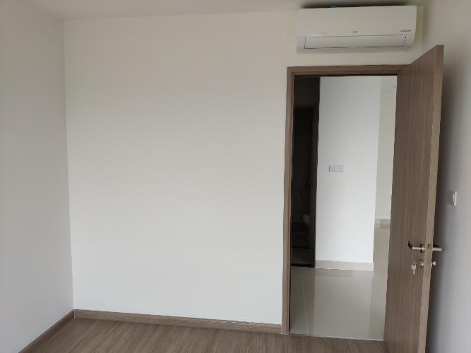 Phòng ngủ Vinhomes Grand Park Quận 9 Căn hộ Vinhomes Grand Park tầng cao, ban công thoáng mát.