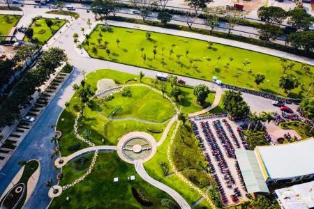 View Eco Green Saigon Căn hộ Eco Green Sài Gòn tầng trung đầy đủ nội thất, view nội khu.