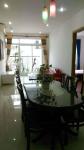 Căn hộ Ngọc Lan Apartment tầng trung, ban công hướng Đông Bắc.