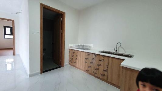 Phòng bếp căn hộ Centum Wealth Căn hộ Centum Wealth nội thất cơ bản, view thành phố thoáng mát.