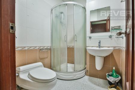 Toilet 2 Căn hộ Orient Apartment 3 phòng ngủ tầng thấp A3 đầy đủ nội thất
