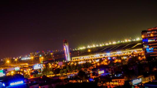 View Botanica Premier, Tân Bình Căn hộ Botanica Premier tầng trung, hướng Đông view thành phố.