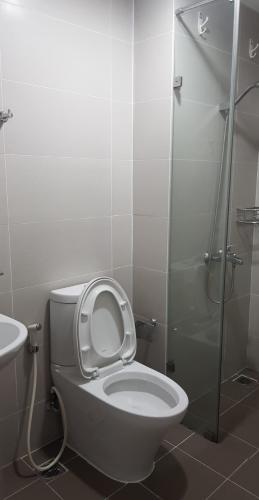 Toilet Masteri Thảo Điền Quận 2 Căn hộ tầng trung Masteri Thảo Điền ban công hướng Đông Bắc.