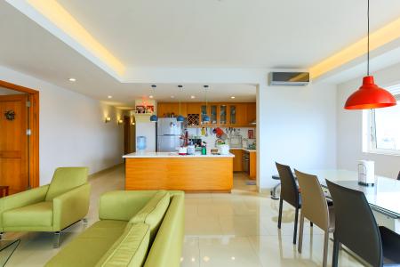 Căn hộ River Garden 2 phòng ngủ, tầng cao, view sông