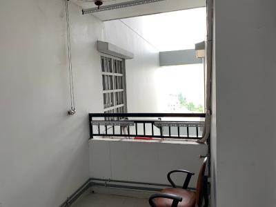 Ban công căn hộ 4S Riverside Bình Triệu, Thủ Đức Căn hộ chung cư 4S Riverside Garden Bình Triệu view thành phố sầm uất.