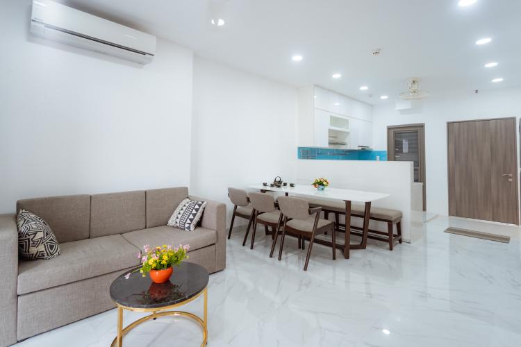 Phòng khách căn hộ Saigon South Residence Cho thuê căn hộ 3PN, diện tích 104m2, đầy đủ nội thất, view nội khu toàn cảnh dự án Saigon South Residence.