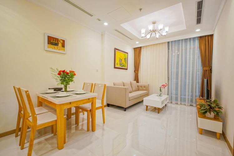 Phòng khách officetel Vinhomes Central Park Bán officetel Vinhomes Central Park 1PN, diện tích 53m2, đầy đủ nội thất, view Landmark 81