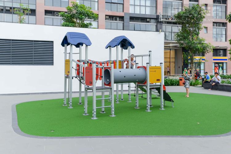 The Sun Avenue - hkt6943.jpg