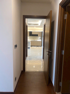 z5695853575388_85fa8fd5bf0a366178a1a8baed986005.jpg Cần bán Căn hộ Sarica Condominium hướng Tây Nam, diện tích 107m²