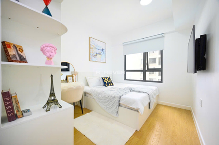 z4783303296987_004_6de1abf00f8a8d355bac55d1f2fa8397.jpg Căn hộ Masteri Thảo Điền hướng Đông tầng cao view nội khu thoáng mát.