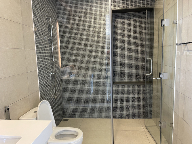 IMG_9728.jpeg Căn hộ The Berkley Thao Dien hướng Đông Nam, diện tích 93.68m²