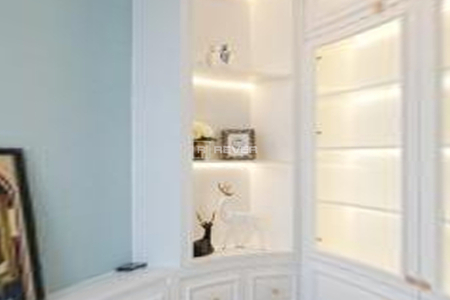  Căn hộ Vinhomes Golden River đầy đủ nội thất diện tích 159.5m².