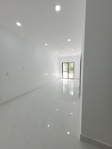 z4617337670667_829cd98895742a0463cf61777e6bc89f.jpg Shop-house Saigon South Residence hướng Nam, diện tích 85m²