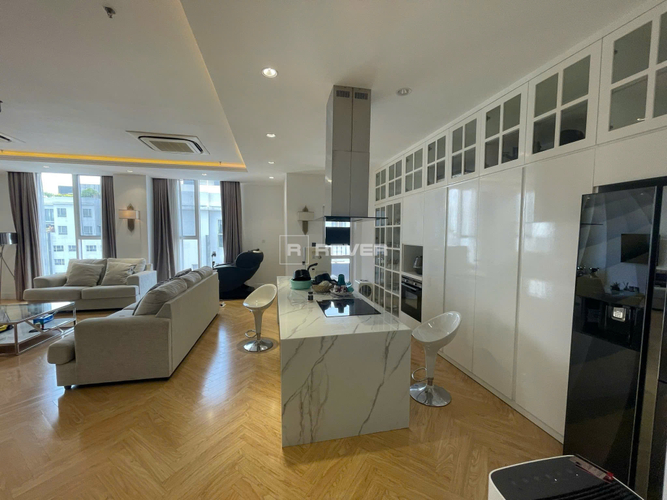 z6544436081314_638f08695d1d64ef2f2fd814d6a8c56f.jpg Pent-house Duplex Sunrise City Sân vườn diện tích 284m²