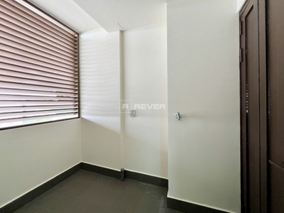 z5881312488984_d4b178178e0ec120204bac5ab8e73202.jpg Bán căn hộ Define 3 Phòng Ngủ Sân Vườn