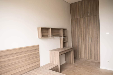 z4569181128967_b23f0970ffc5478e9e68d86903ec7b6e.jpg Căn hộ Diamond Island - Đảo Kim Cương 1PN, tầng thấp, đầy đủ nội thất, view sông thoáng mát