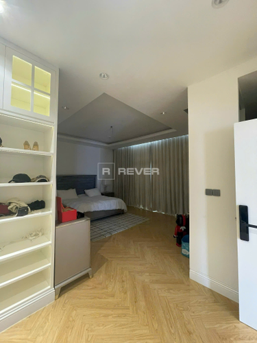 z6544436126666_37deae53abb85d6fb10883f0023cba74.jpg Pent-house Duplex Sunrise City Sân vườn diện tích 284m²