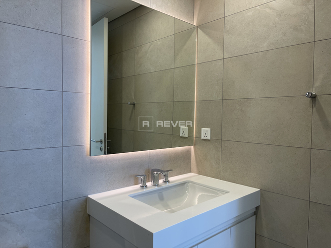 IMG_9901.jpeg Căn hộ The Berkley Thao Dien hướng Tây Bắc, diện tích 141.7m²