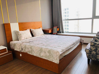  Căn hộ  3 phòng ngủ view sông và công viên diện tích 126.2m²