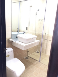  Officetel The Sun Avenue tiện di chuyển, không có nội thất.